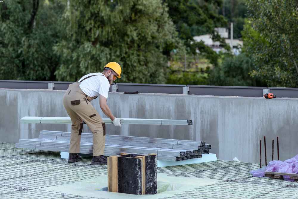 5 Tips for Finding the Perfect Commercial Roof Contractor in Minneapolis